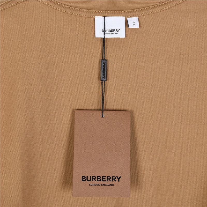 Burberry/巴宝莉 刺绣骑士战马logo短袖T恤