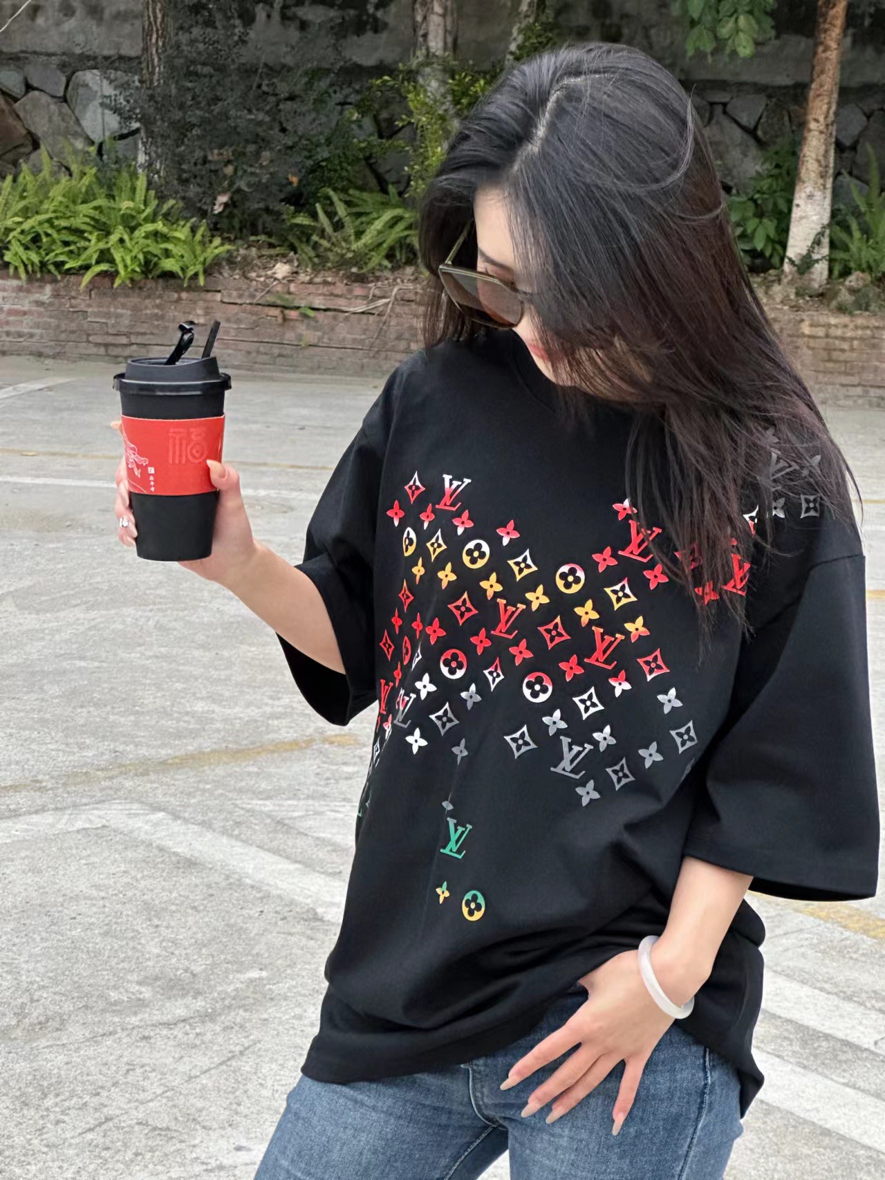 LouisVuitton/路易威登 24ss 老花渐变数码直喷短袖T恤 上身效果＃