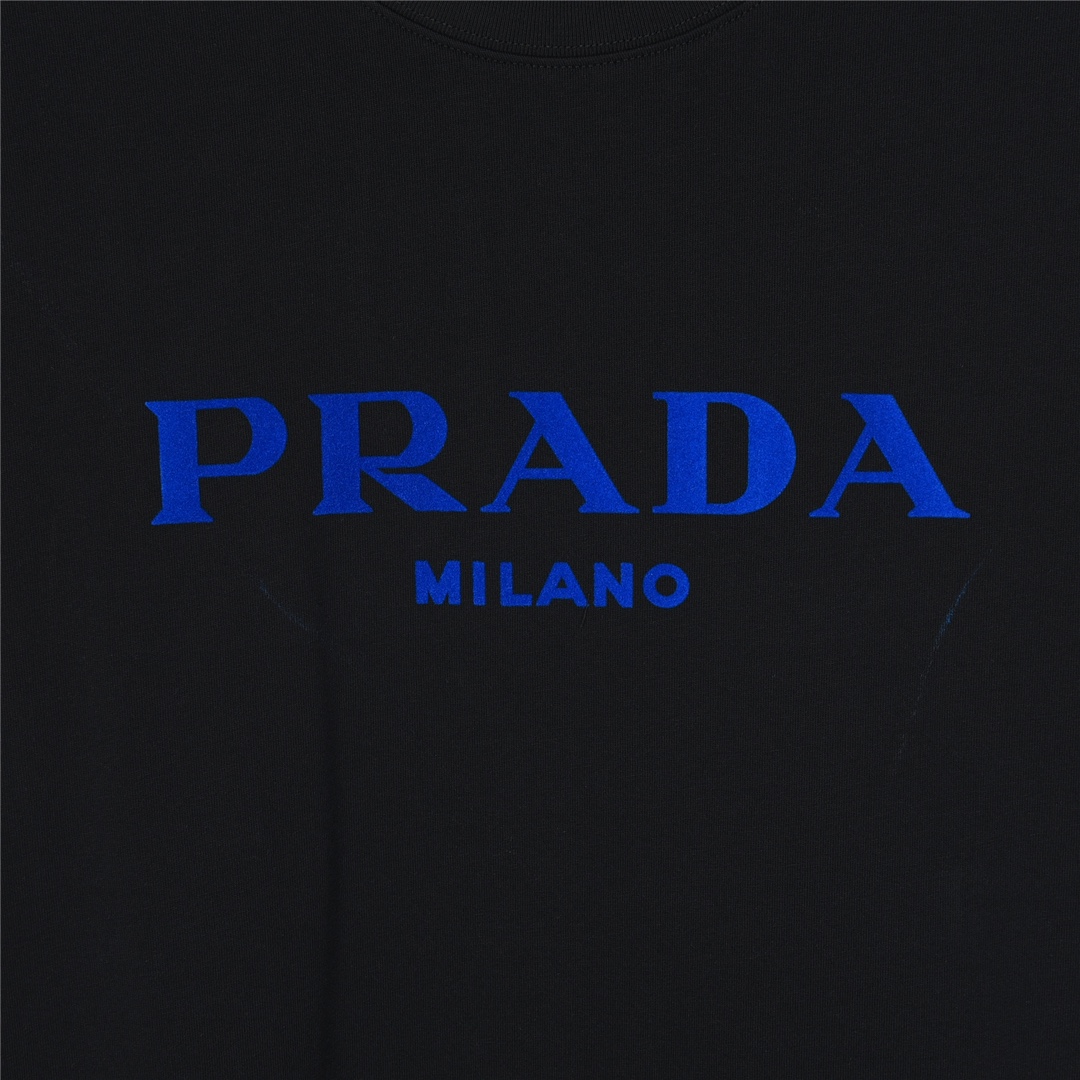 Prada/普拉达 24ss logo字母植绒短袖T恤