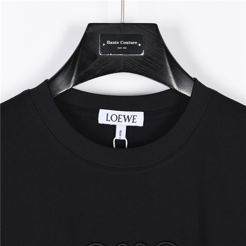 Loewe/罗意威 24ss 暗纹徽标刺绣logo短袖T恤