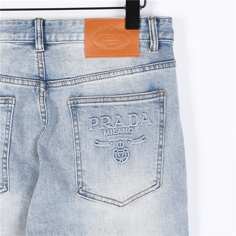Prada/普拉达 后袋经典徽标logo压花水洗牛仔裤
