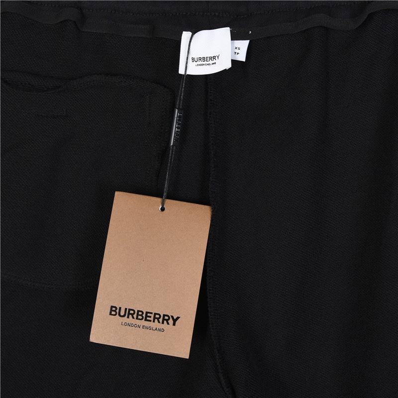 Burberry/巴宝莉 小鹿图案刺绣短裤