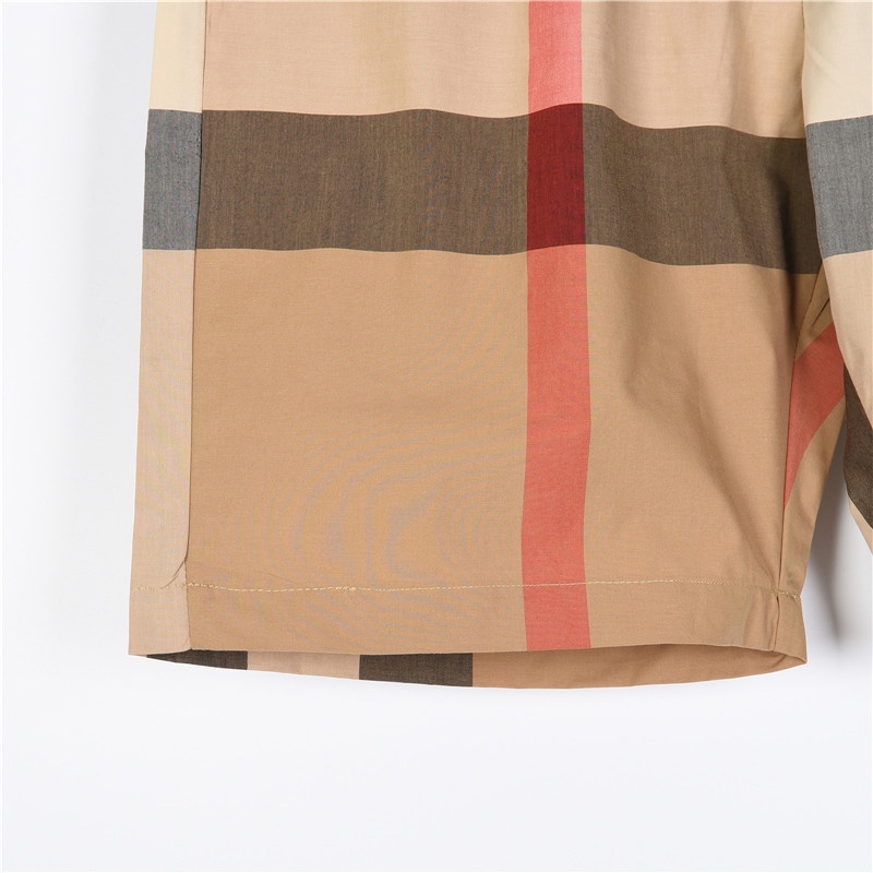 Burberry/巴宝莉 经典条纹格子短裤 卡其格宝蓝格