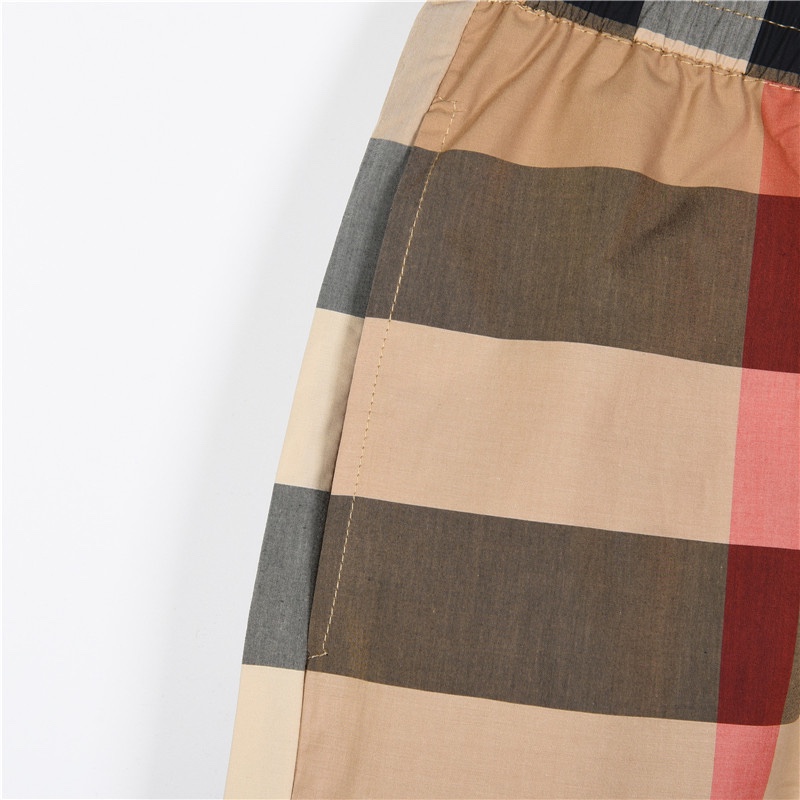 Burberry/巴宝莉 经典条纹格子短裤 卡其格宝蓝格