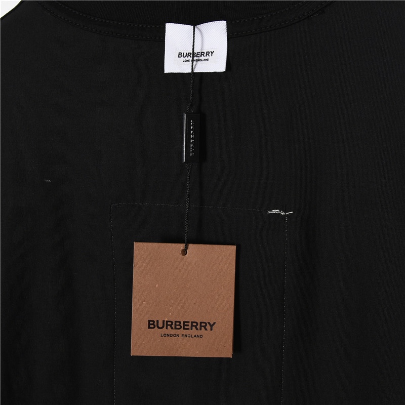 Burberry/巴宝莉 24ss 背后战马贴布标签短袖T恤