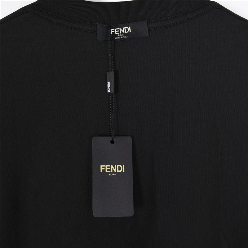 Fendi x FRGMT × Pokemon 芬迪 宝可梦小火龙短袖T恤