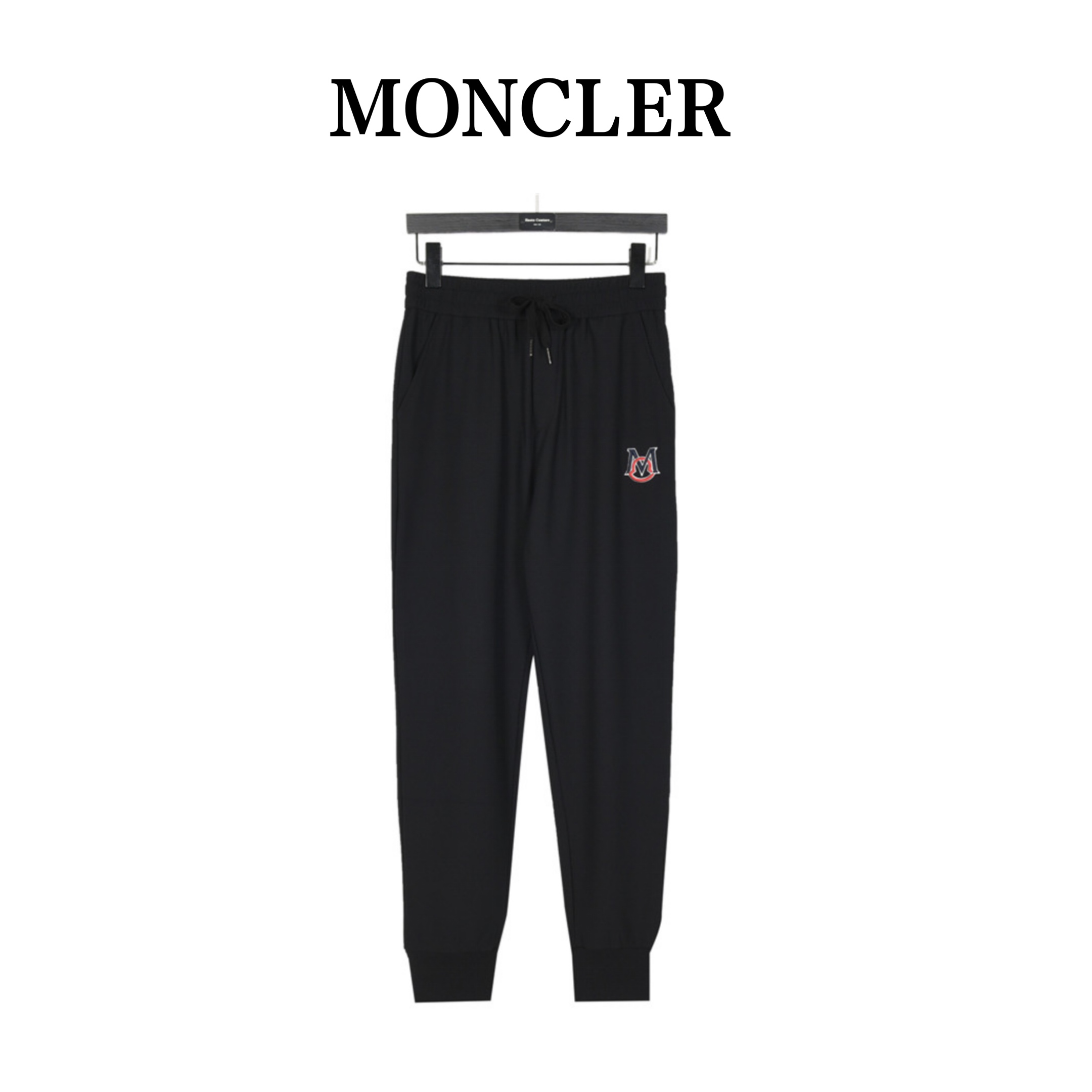 Moncler/蒙口 刺绣logo华夫薄款长裤 上身柔软舒服