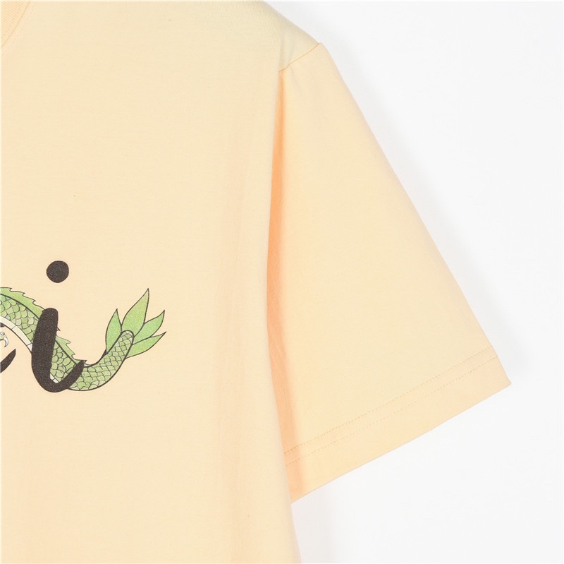 Gucci/古驰一条龙短袖定制定染面料 纺织密度高 垂感佳 不易变形 厚织感加上紧密纺纱工艺-Chinese UA Cheap High Quatity Brand Clothes Bags handbags Sneakers wholesale wholesaler seller from China Factory suppliers Fashion Clothing Shoes best Quality Beautiful Price Gucci/古驰一条龙短袖定制定染面料 纺织密度高 垂感佳 不易变形 厚织感加上紧密纺纱工艺