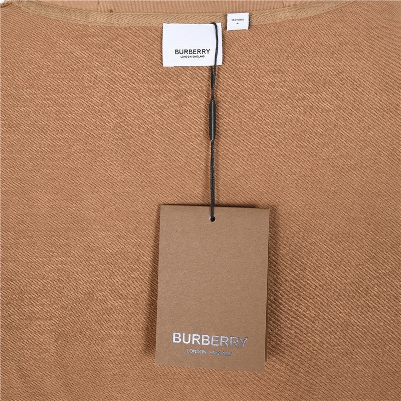 Burberry/巴宝莉 浮雕刺绣立体凹凸战马连帽卫衣