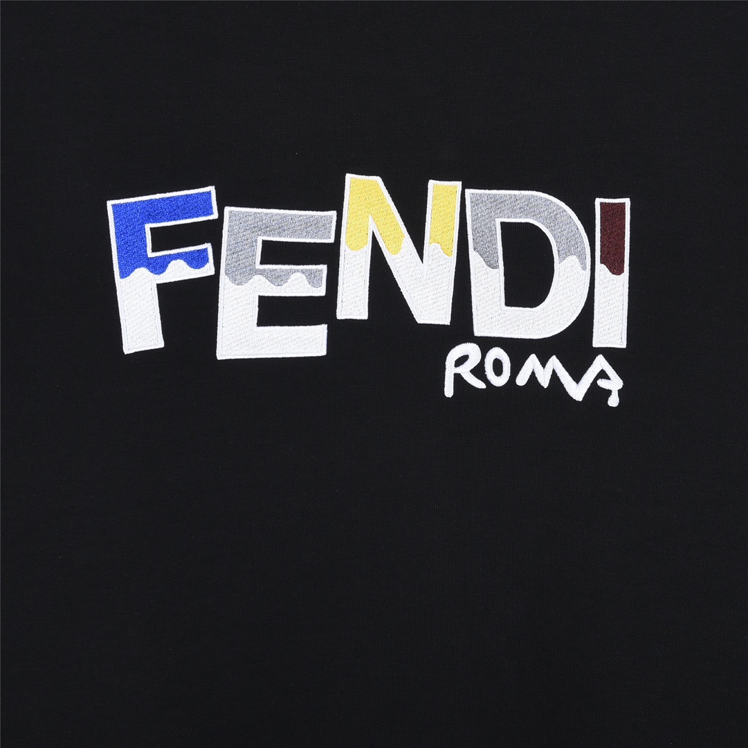 Fendi/芬迪趣味动漫字母圆领卫衣