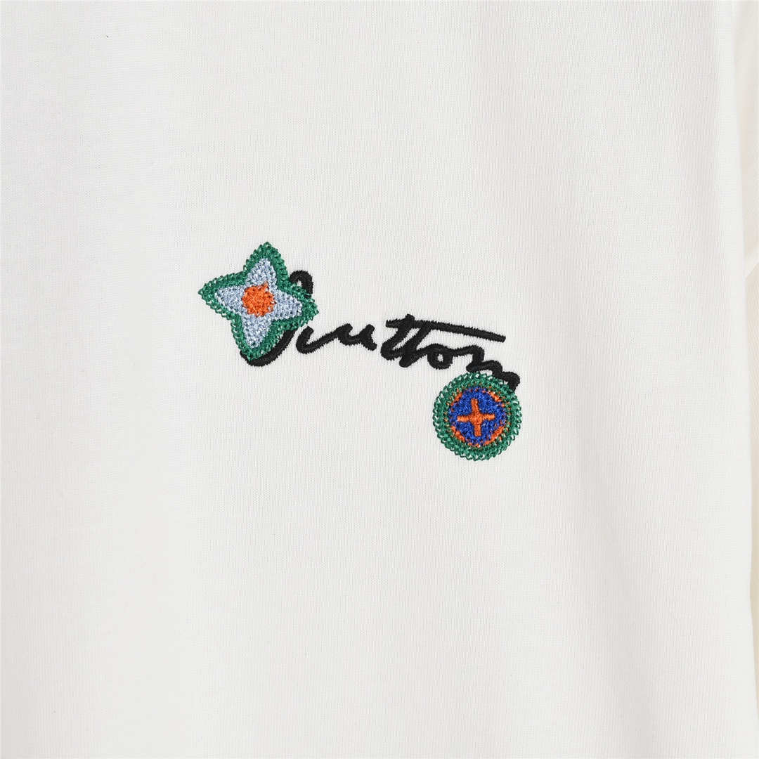 Louis Vuitton/路易威登 25ss 花卉字母刺绣短袖T恤 黑色 白色-Chinese UA Cheap High Quatity Brand Clothes Bags handbags Sneakers wholesale wholesaler seller from China Factory suppliers Fashion Clothing Shoes best Quality Beautiful Price Louis Vuitton/路易威登 25ss 花卉字母刺绣短袖T恤 黑色 白色