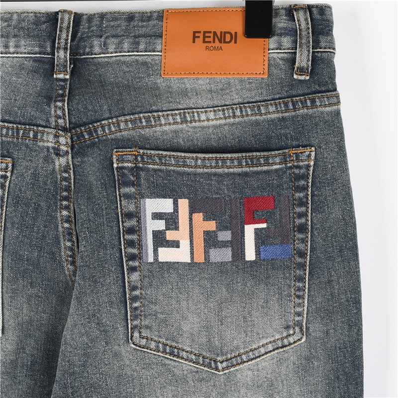 Fendi/芬迪彩色刺绣字母牛仔长裤