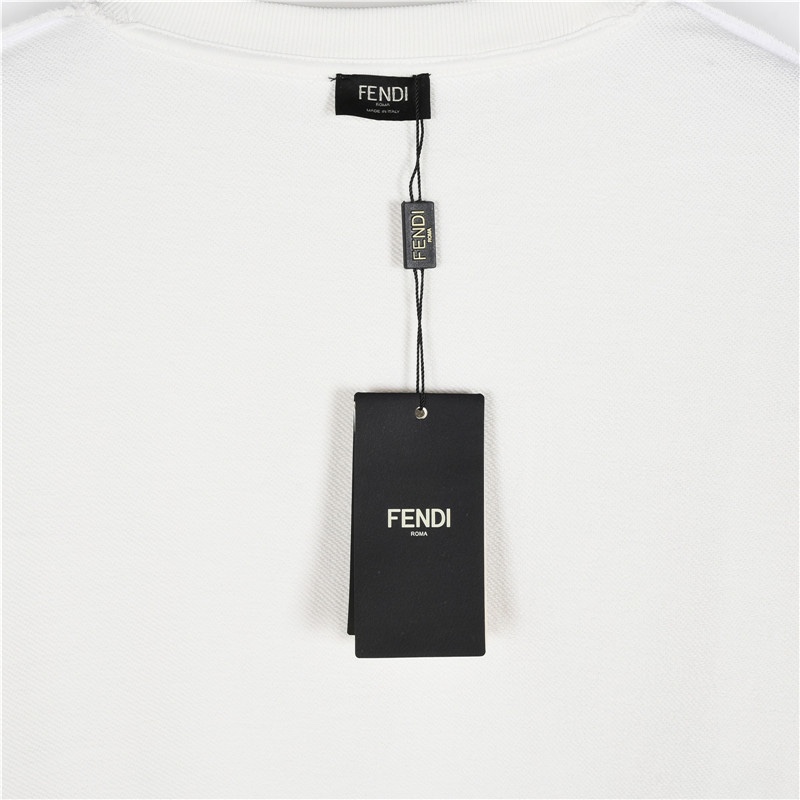 Fendi/芬迪 24Fw 胸口皮口袋拉链圆领卫衣