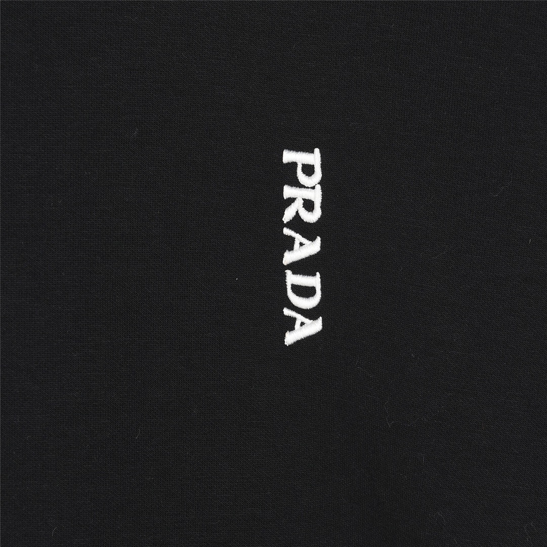 PRADA/普拉达 24Fw 刺绣logo硅胶饰条长袖T恤