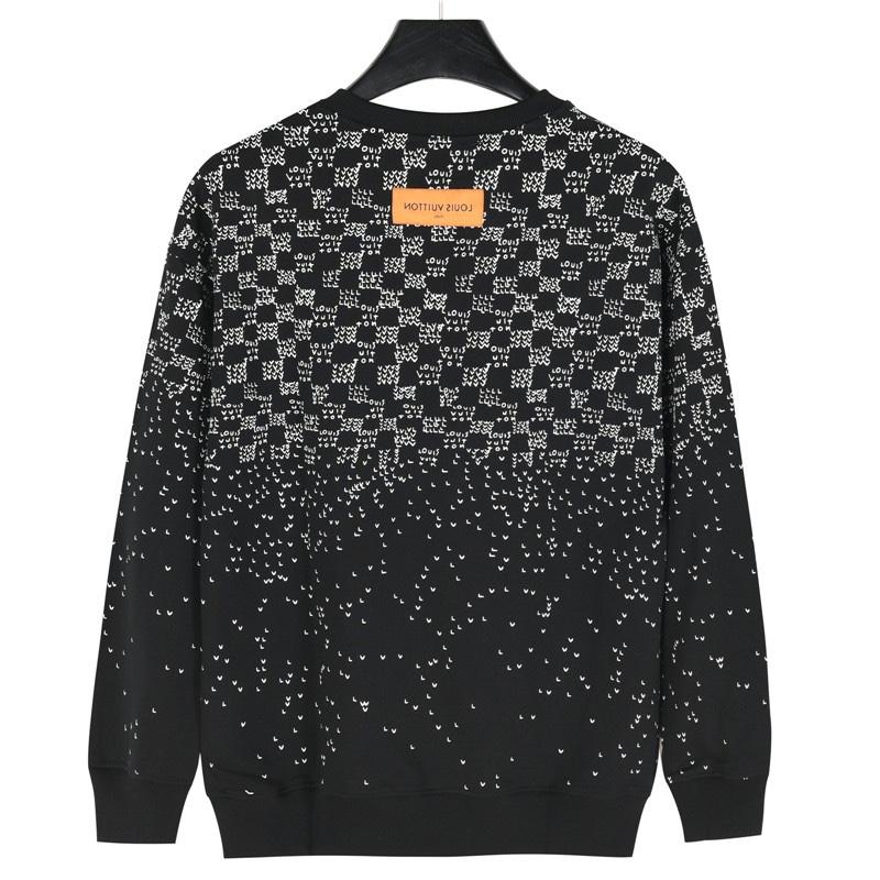 本地自取💰220(支持放店)
Louis Vuitton/路易威登 25Fw 渐变小飞机印花圆领卫衣
420克重纯棉面料毛圈底定制32支2*2螺纹 成衣两遍水洗处理 面料舒适亲肤无异感
定制定染面料 纺织密度高 垂感佳 不易变形 厚织感加上紧密纺纱工艺
不会影响卫衣的透气性 成色的饱和度很高
日本进口印花机喷绘而成 定制1:1辅料 特殊螺纹 宽松版型,
超级百搭好看的一款卫衣 男女同款
颜色:白色,黑色
Size :XS-L