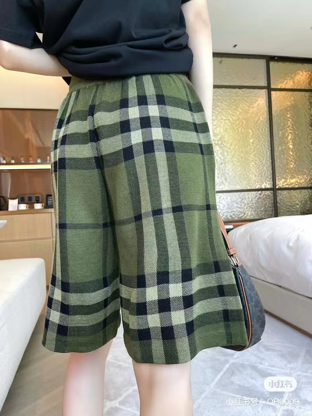 巴宝莉/Burberry 24ss经典大格纹针织短裤 上身效果＃