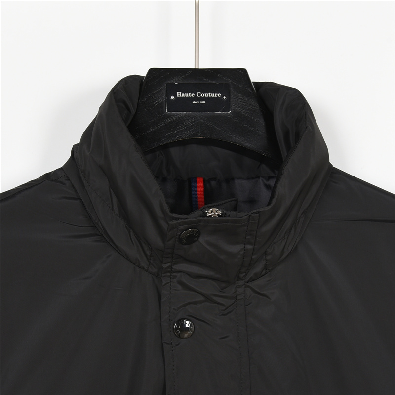 Moncler/蒙口工装风轻薄连帽外套