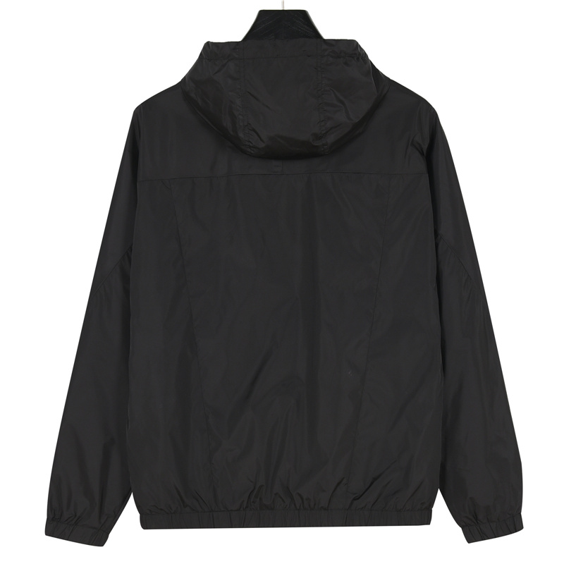 Moncler/蒙口双边拉链轻薄连帽外套