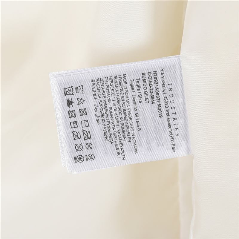 Moncler/蒙口 上下拼接轻薄外套
