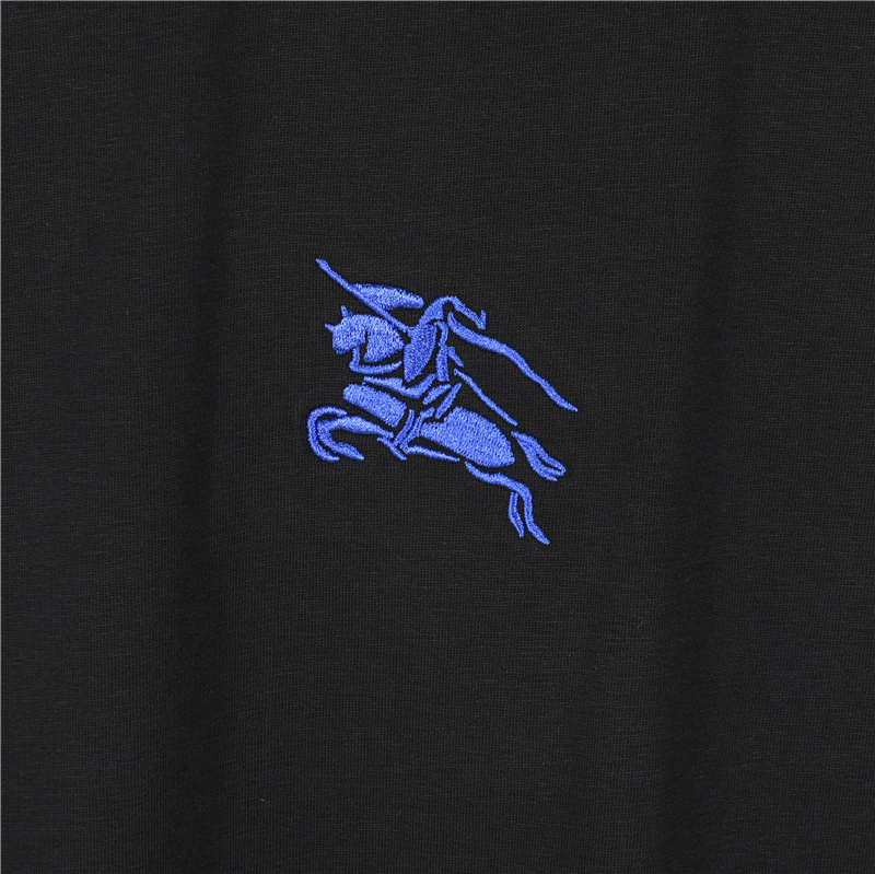 Burberry/巴宝莉 胸前战马短袖