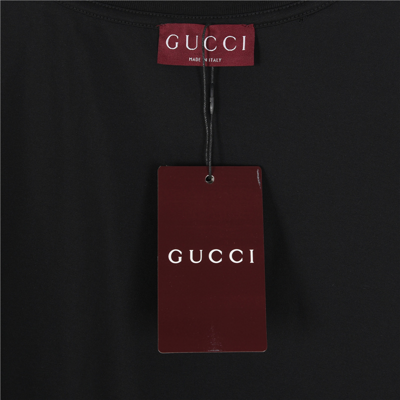 Gucci/古驰 粉色字母短袖T恤黑色 白色-Chinese UA Cheap High Quatity Brand Clothes Bags handbags Sneakers wholesale wholesaler seller from China Factory suppliers Fashion Clothing Shoes best Quality Beautiful Price Gucci/古驰 粉色字母短袖T恤黑色 白色