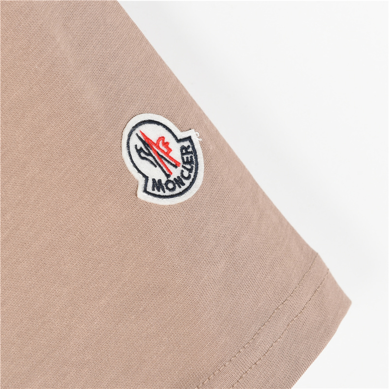 Moncler/蒙口 重叠logo印花短袖