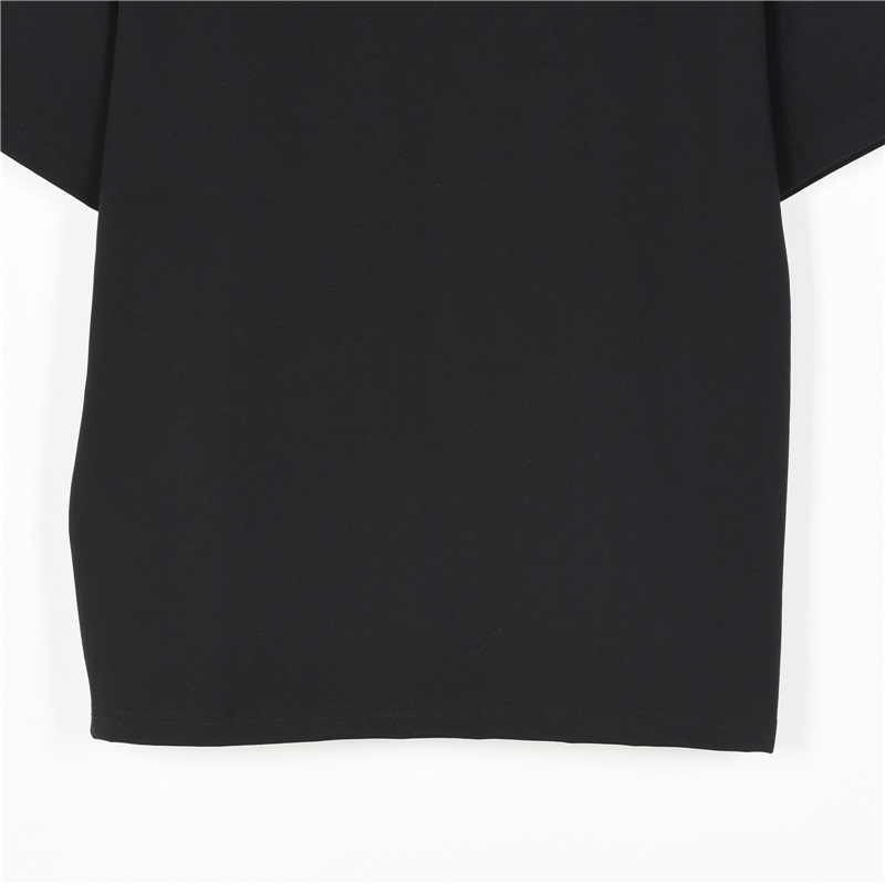 Prada/普拉达 胸口拉链口袋三角标短袖 黑色 白色