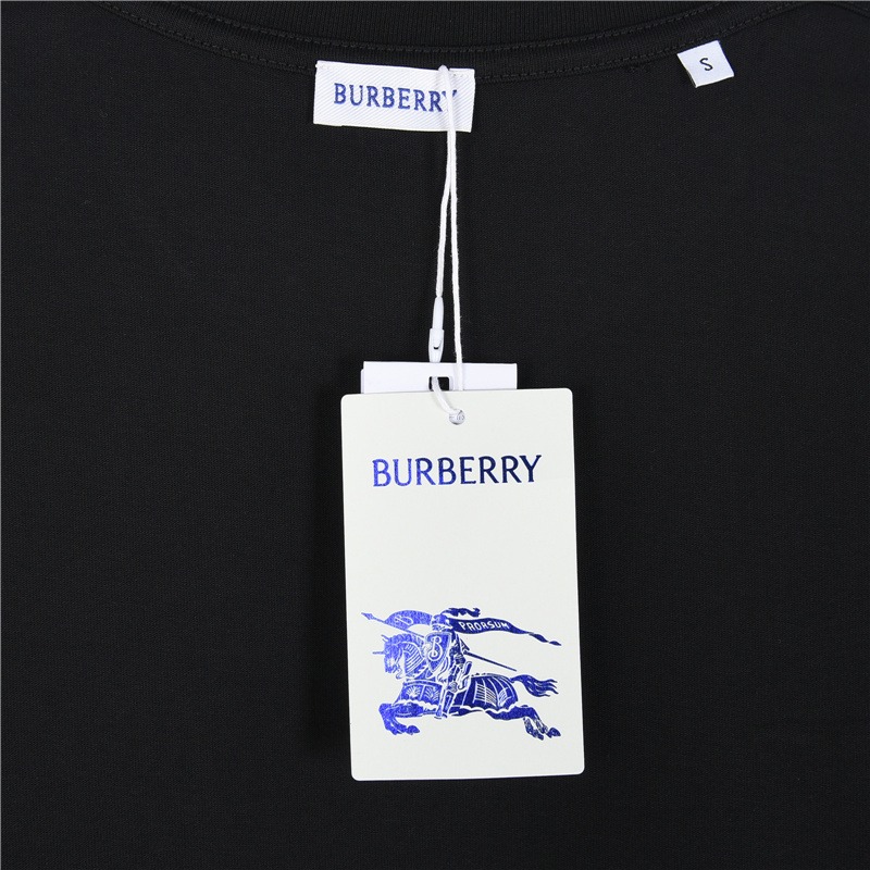 Burberry/巴宝莉 发泡战马长袖