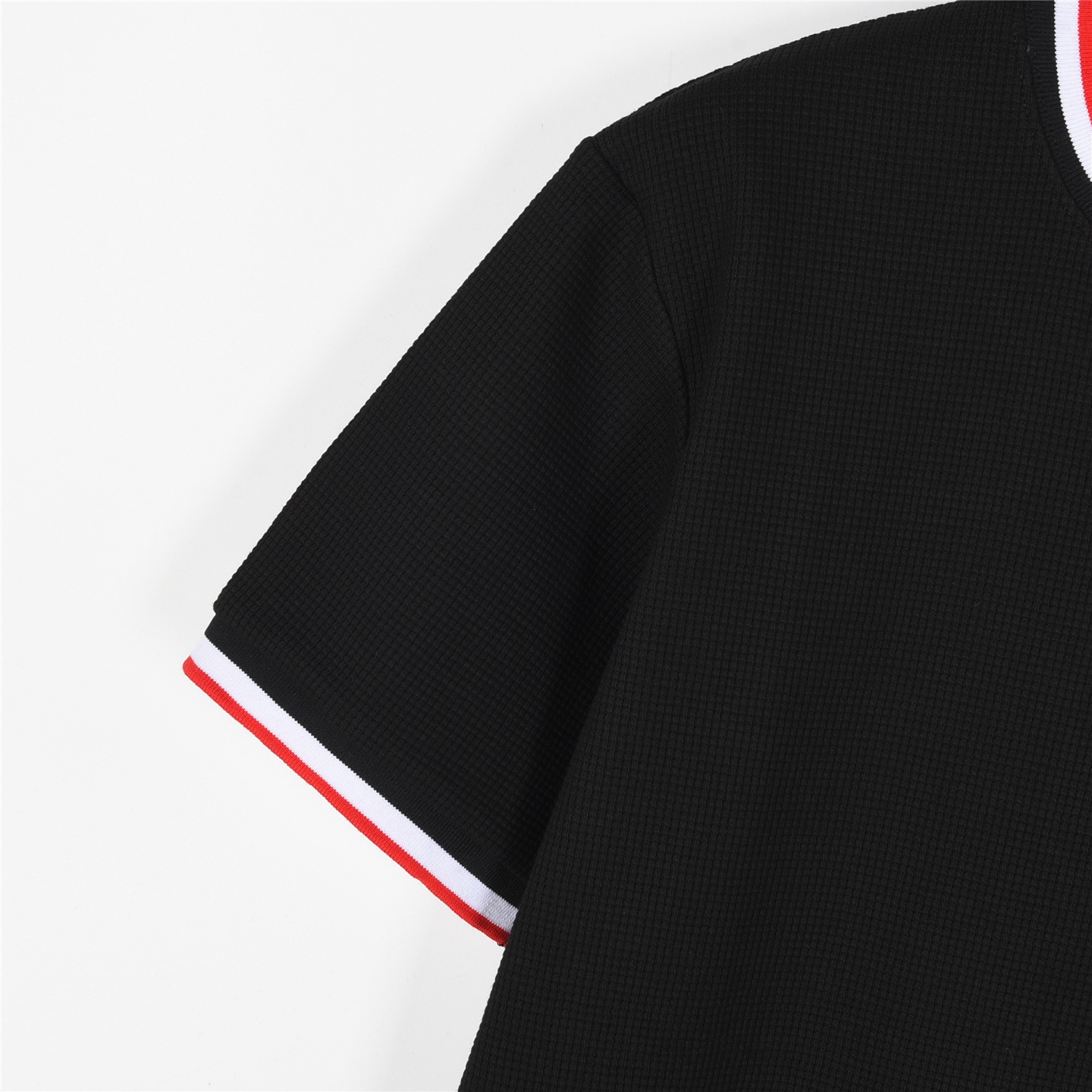 Moncler/蒙口 日本限定小标华夫格短袖
