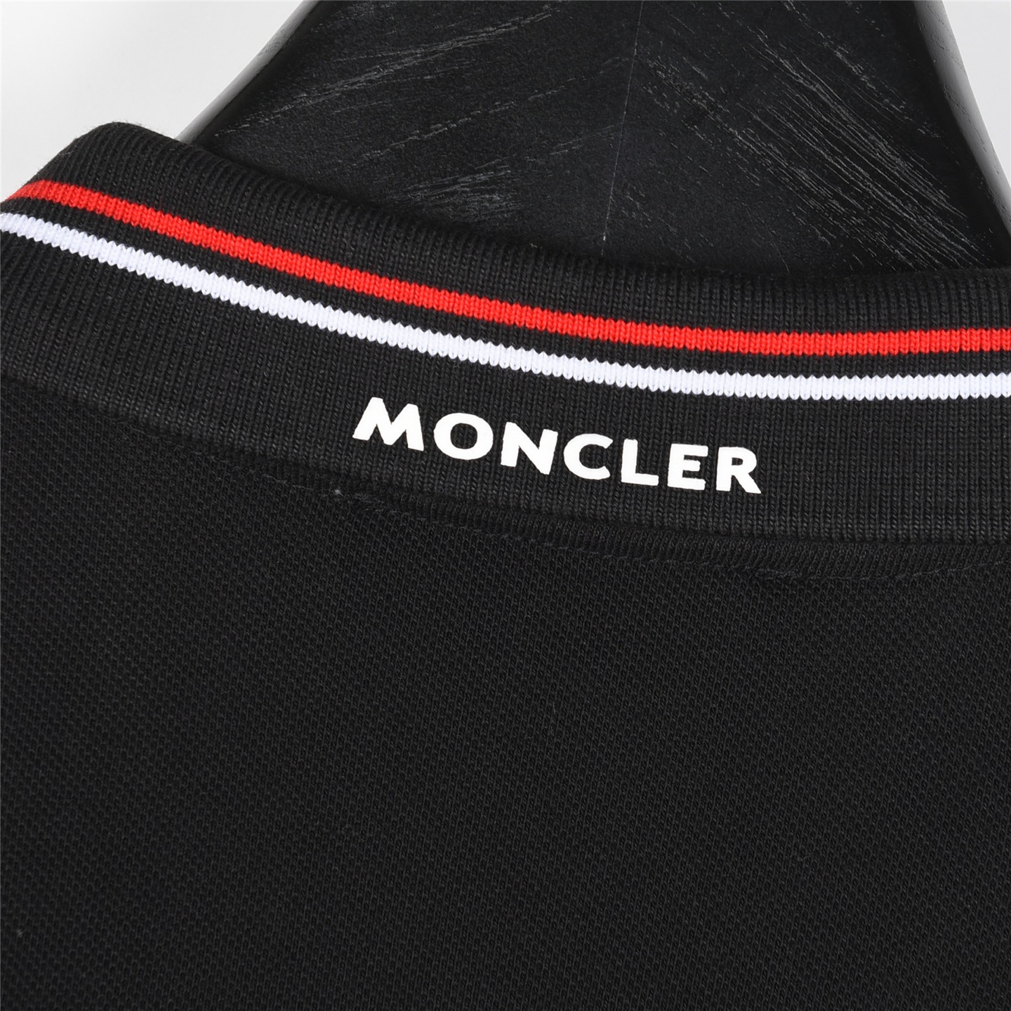 Moncler/蒙口 经典小标领口织带短袖polo衫