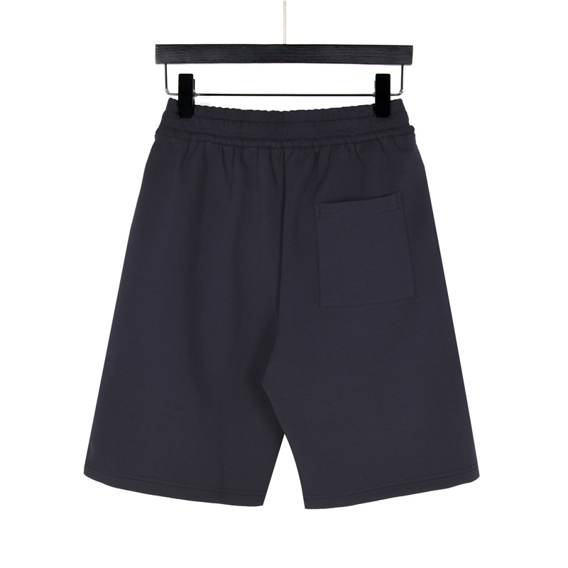 Prada /普拉达 25ss 太空棉下摆斜三角口袋拉链短裤