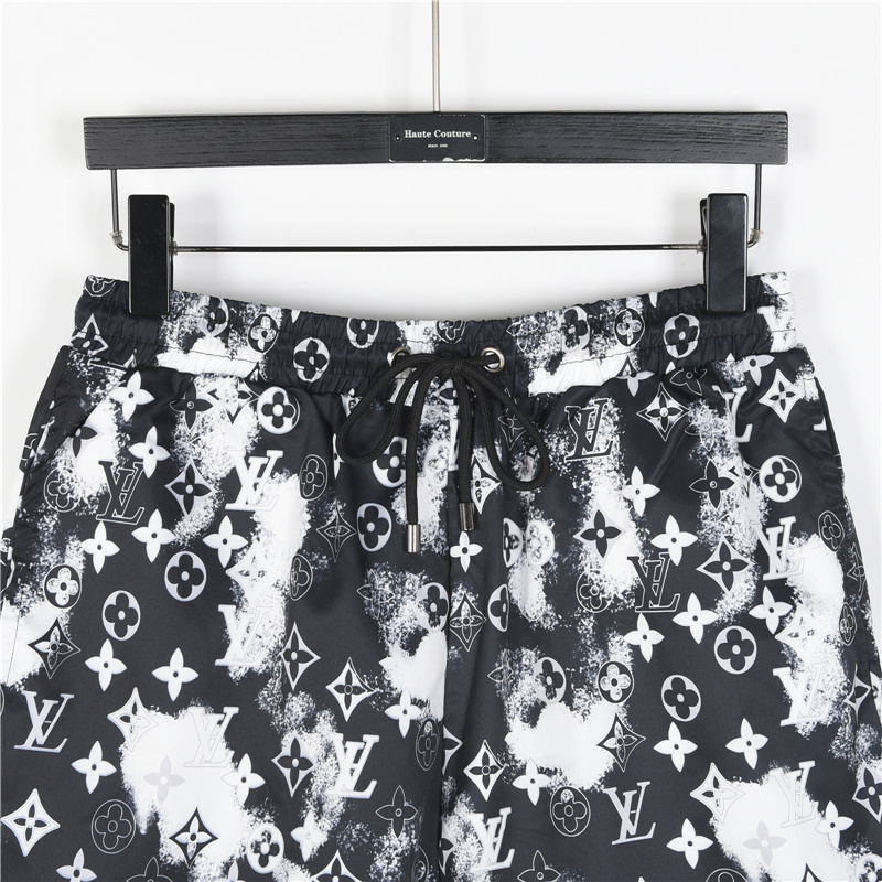 LouisVuitton/路易威登 满印泼墨短裤-Chinese UA Cheap High Quatity Brand Clothes Bags handbags Sneakers wholesale wholesaler seller from China Factory suppliers Fashion Clothing Shoes best Quality Beautiful Price LouisVuitton/路易威登 满印泼墨短裤