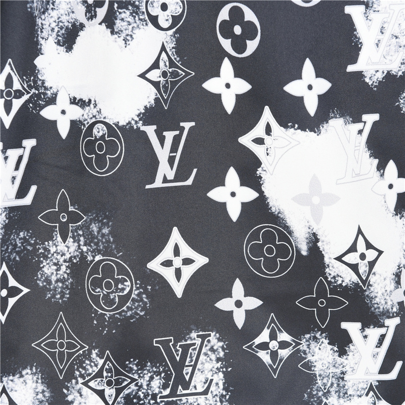 LouisVuitton/路易威登 满印泼墨短裤-Chinese UA Cheap High Quatity Brand Clothes Bags handbags Sneakers wholesale wholesaler seller from China Factory suppliers Fashion Clothing Shoes best Quality Beautiful Price LouisVuitton/路易威登 满印泼墨短裤