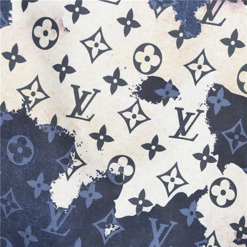 LouisVuitton/路易威登 老花满印火烧云短裤-Chinese UA Cheap High Quatity Brand Clothes Bags handbags Sneakers wholesale wholesaler seller from China Factory suppliers Fashion Clothing Shoes best Quality Beautiful Price LouisVuitton/路易威登 老花满印火烧云短裤