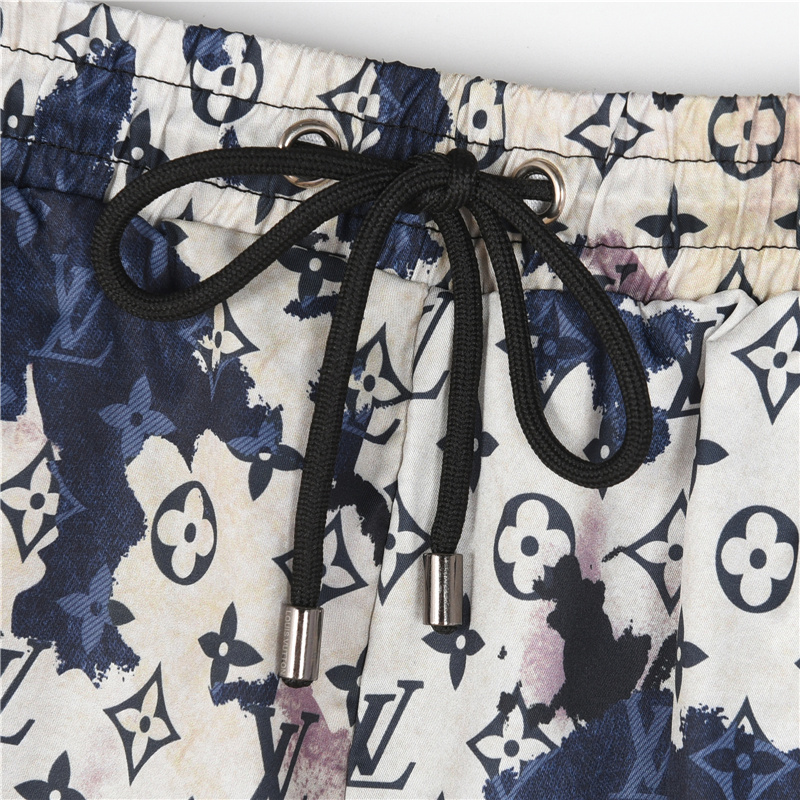 LouisVuitton/路易威登 老花满印火烧云短裤-Chinese UA Cheap High Quatity Brand Clothes Bags handbags Sneakers wholesale wholesaler seller from China Factory suppliers Fashion Clothing Shoes best Quality Beautiful Price LouisVuitton/路易威登 老花满印火烧云短裤