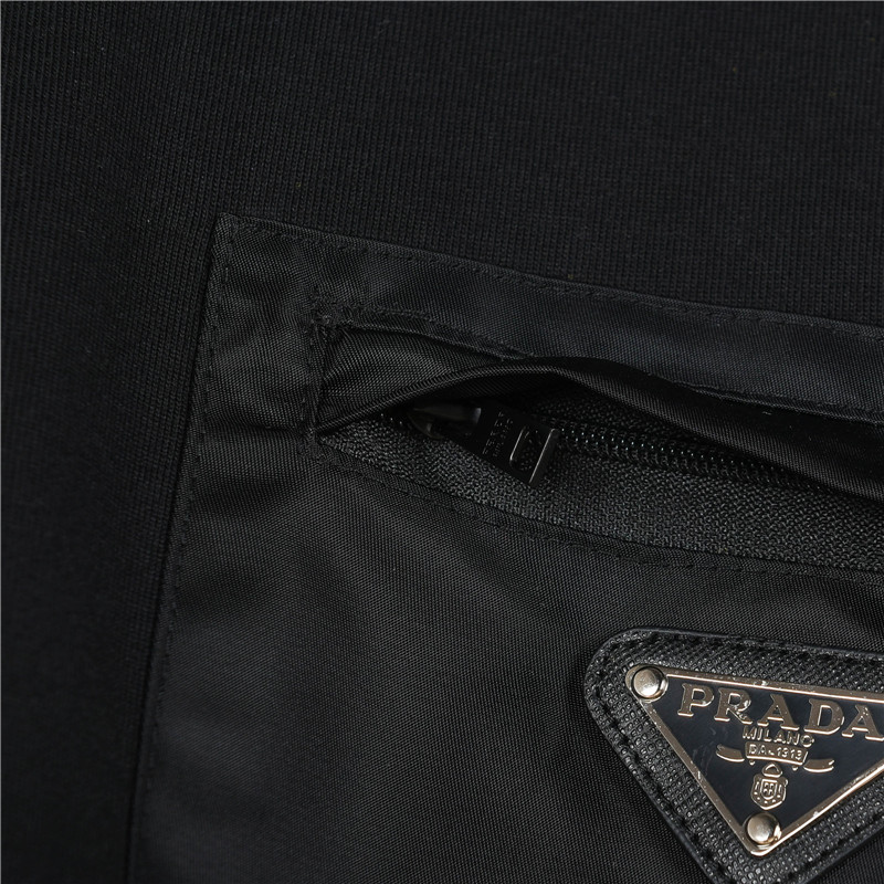 Prada/普拉达 胸口拉链口袋三角标长袖黑色 白色-Chinese UA Cheap High Quatity Brand Clothes Bags handbags Sneakers wholesale wholesaler seller from China Factory suppliers Fashion Clothing Shoes best Quality Beautiful Price Prada/普拉达 胸口拉链口袋三角标长袖黑色 白色