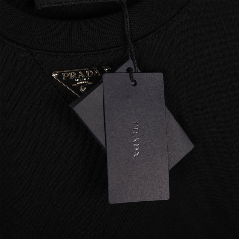 Prada/普拉达 领口三角标三角标长袖黑色 白色-Chinese UA Cheap High Quatity Brand Clothes Bags handbags Sneakers wholesale wholesaler seller from China Factory suppliers Fashion Clothing Shoes best Quality Beautiful Price Prada/普拉达 领口三角标三角标长袖黑色 白色