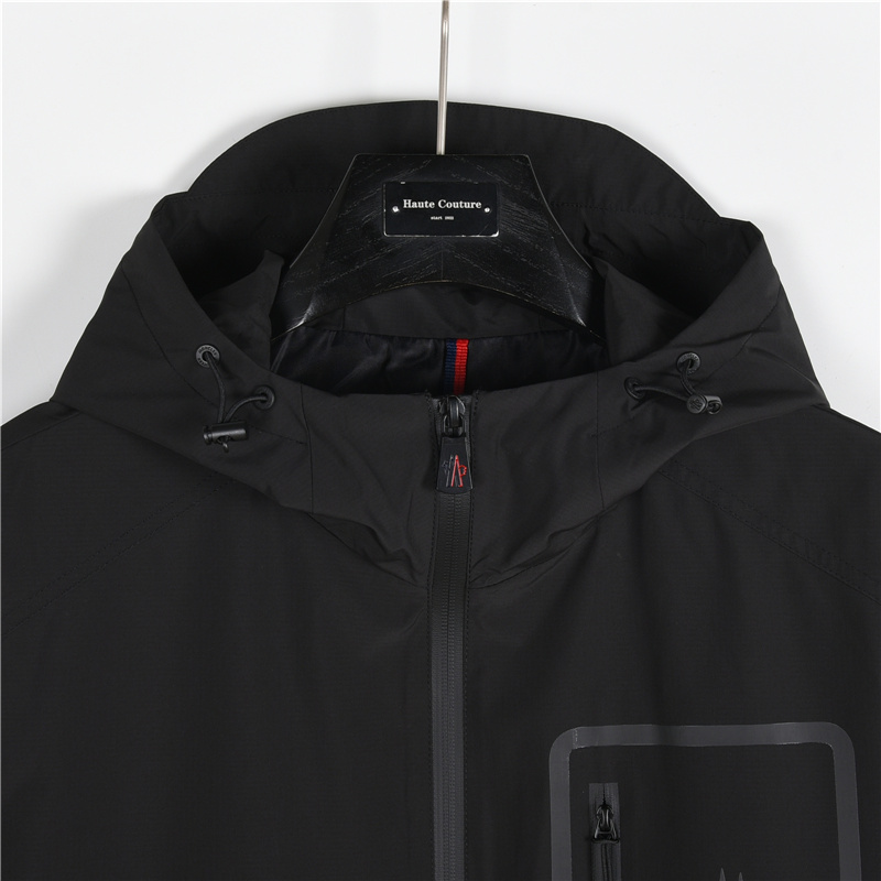 MONCLER/蒙口 胸口口袋拉链连帽外套 黑色 墨绿-Chinese UA Cheap High Quatity Brand Clothes Bags handbags Sneakers wholesale wholesaler seller from China Factory suppliers Fashion Clothing Shoes best Quality Beautiful Price MONCLER/蒙口 胸口口袋拉链连帽外套 黑色 墨绿