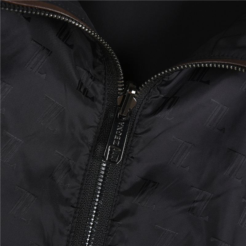 Zegna/杰尼亚 双面穿翻领外套 黑色-Chinese UA Cheap High Quatity Brand Clothes Bags handbags Sneakers wholesale wholesaler seller from China Factory suppliers Fashion Clothing Shoes best Quality Beautiful Price Zegna/杰尼亚 双面穿翻领外套 黑色