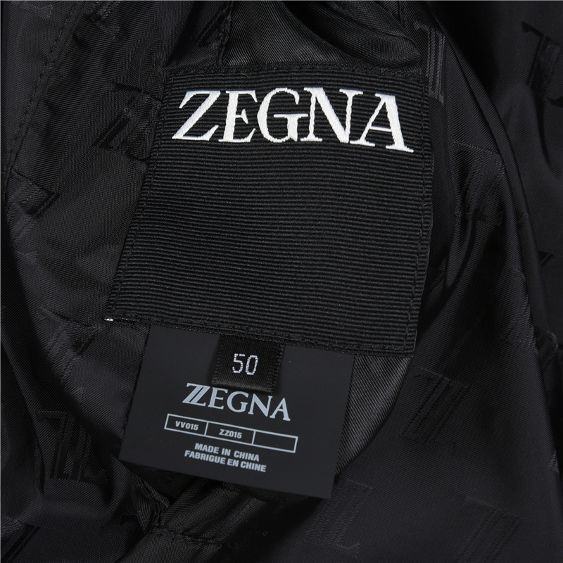 Zegna/杰尼亚 双面穿翻领外套 黑色-Chinese UA Cheap High Quatity Brand Clothes Bags handbags Sneakers wholesale wholesaler seller from China Factory suppliers Fashion Clothing Shoes best Quality Beautiful Price Zegna/杰尼亚 双面穿翻领外套 黑色
