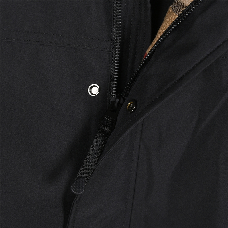 Burberry/巴宝莉内衬格纹连帽外套黑色