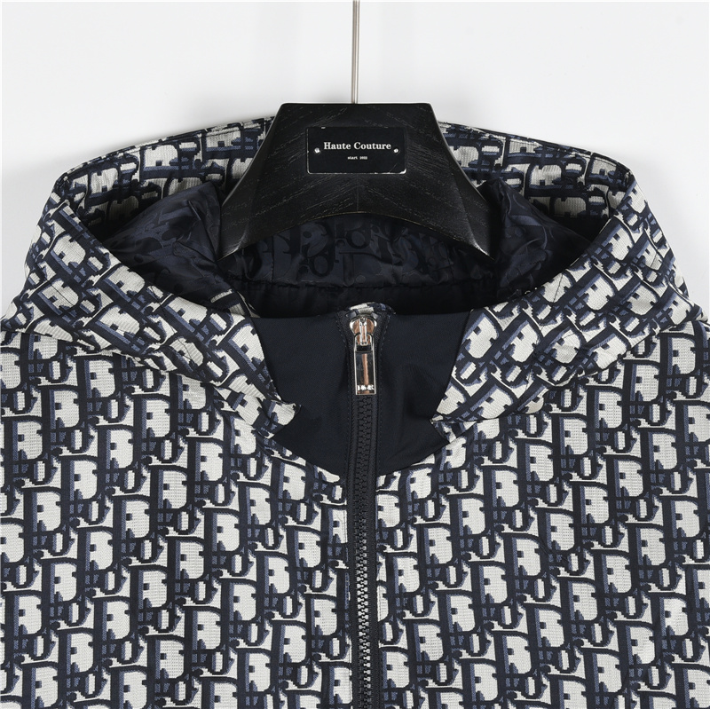 Dior/迪奥 满印老花手臂拉链口袋连帽外套-莆田鞋,莆田鞋货源,高仿鞋,高仿鞋货源,安福档口,莆田高仿鞋,莆田鞋批发,高仿鞋批发,莆田高仿运动鞋,高仿运动鞋,莆田运动鞋 Dior/迪奥 满印老花手臂拉链口袋连帽外套