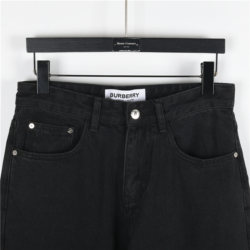 Burberry/巴宝莉 25SS 后袋格纹战马牛仔长裤-Chinese UA Cheap High Quatity Brand Clothes Bags handbags Sneakers wholesale wholesaler seller from China Factory suppliers Fashion Clothing Shoes best Quality Beautiful Price Burberry/巴宝莉 25SS 后袋格纹战马牛仔长裤