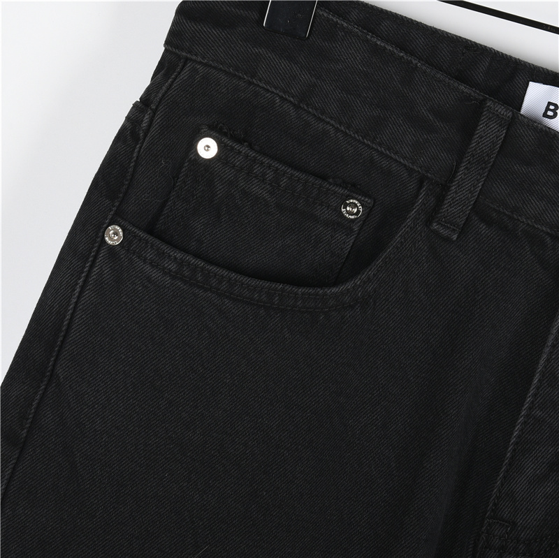 Burberry/巴宝莉 25SS 后袋格纹战马牛仔长裤-Chinese UA Cheap High Quatity Brand Clothes Bags handbags Sneakers wholesale wholesaler seller from China Factory suppliers Fashion Clothing Shoes best Quality Beautiful Price Burberry/巴宝莉 25SS 后袋格纹战马牛仔长裤