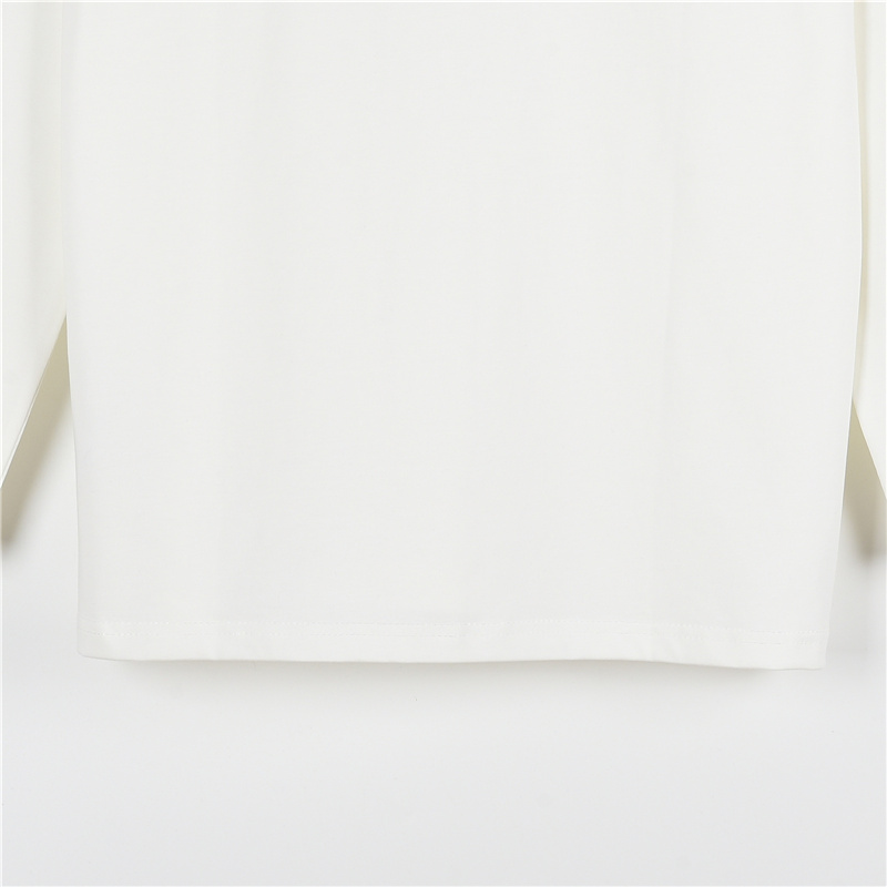 Burberry/巴宝莉 胸前格纹战马长袖-High Quatity Cheap Brand wholesale wholesaler seller Clothes Bags handbags Sneakers Top Fashion Clothing Shoes from China Factory Chinese suppliers best Quality Beautiful Price Burberry/巴宝莉 胸前格纹战马长袖