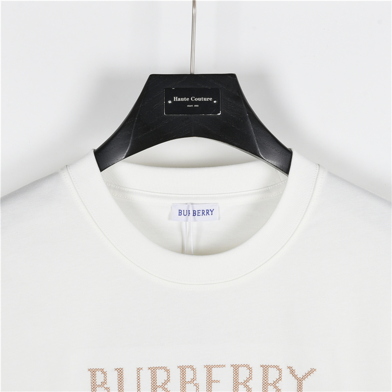 Burberry/巴宝莉 格纹大战马长袖-Chinese UA Cheap High Quatity Brand Clothes Bags handbags Sneakers wholesale wholesaler seller from China Factory suppliers Fashion Clothing Shoes best Quality Beautiful Price Burberry/巴宝莉 格纹大战马长袖