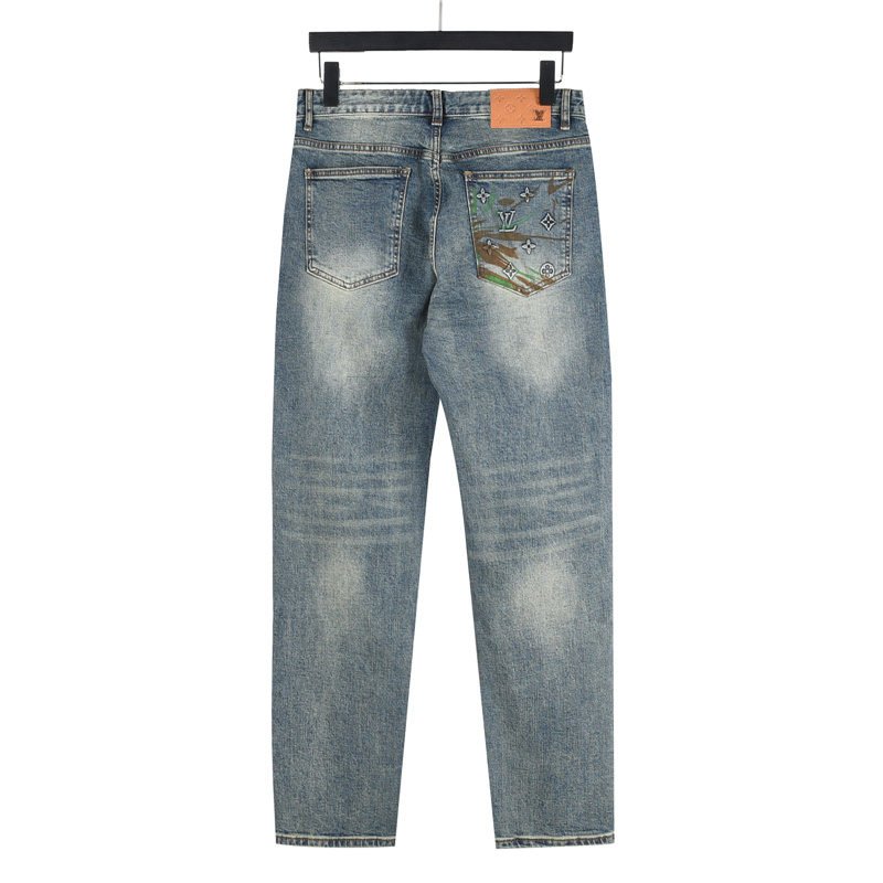 LouisVuitton/路易威登 25SS 后袋LV浮雕牛仔长裤 LouisVuitton/路易威登 25SS 后袋LV浮雕牛仔长裤