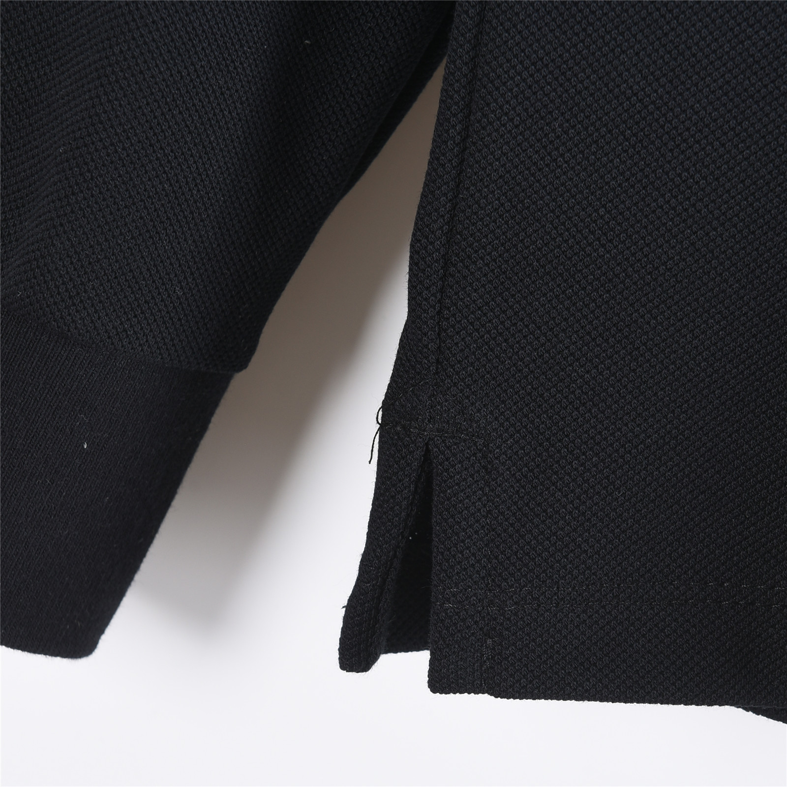 Prada/普拉达 半拉链翻领长袖polo衫