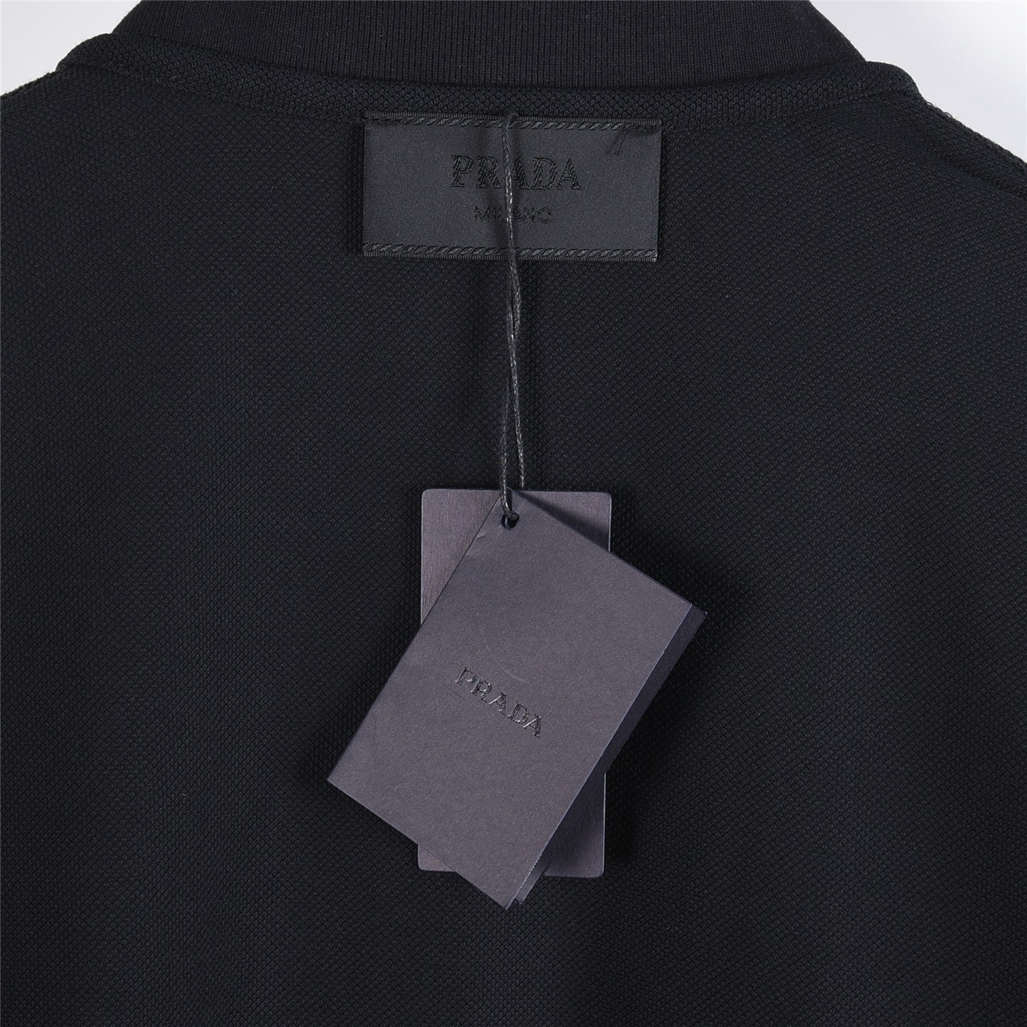 Prada/普拉达 半拉链翻领长袖polo衫