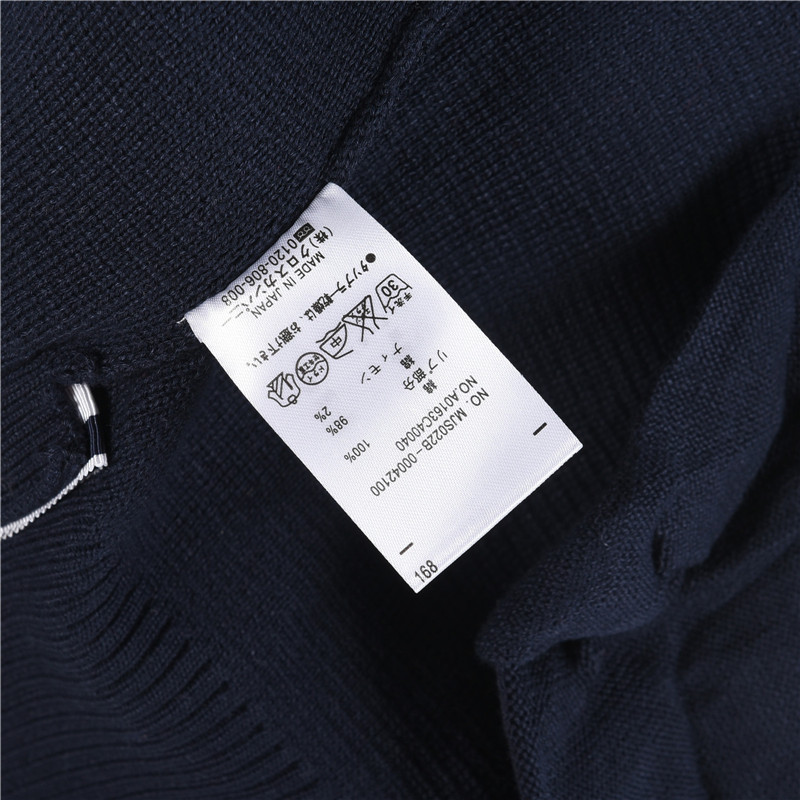 TB经典针织四条杠开衫羊毛混纺毛衣 THOM BROWNE 汤姆布朗 .TB经典四条杠加厚针织毛衣五扣开衫-Chinese UA Cheap High Quatity Brand Clothes Bags handbags Sneakers wholesale wholesaler seller from China Factory suppliers Fashion Clothing Shoes best Quality Beautiful Price TB经典针织四条杠开衫羊毛混纺毛衣 THOM BROWNE 汤姆布朗 .TB经典四条杠加厚针织毛衣五扣开衫